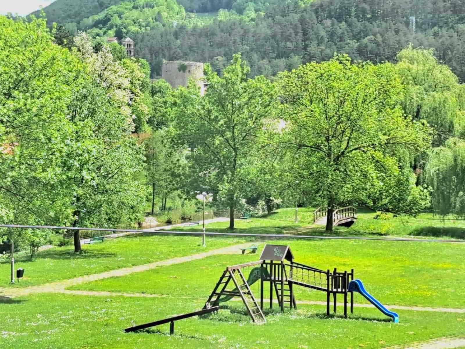 Sobe Zizi Panzió Jajca Kültér fotó