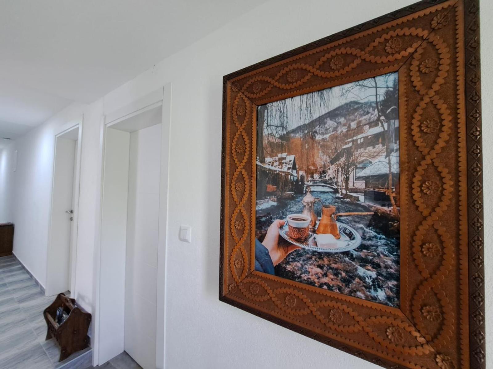 Sobe Zizi Panzió Jajca Kültér fotó